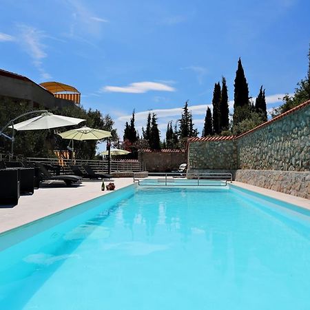 Villa Dinastija كالي المظهر الخارجي الصورة